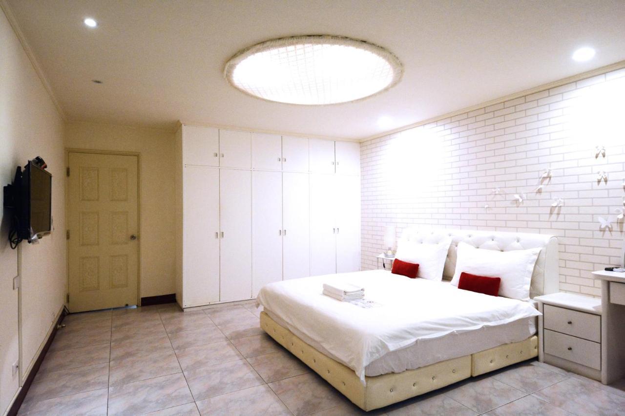 Apartament Ariyoshi Ya Tainan Zewnętrze zdjęcie