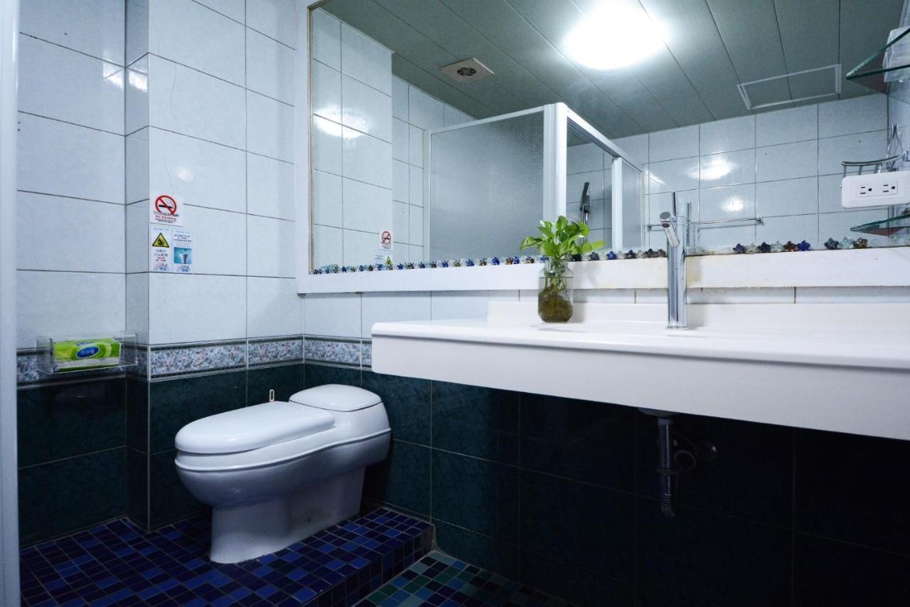 Apartament Ariyoshi Ya Tainan Zewnętrze zdjęcie