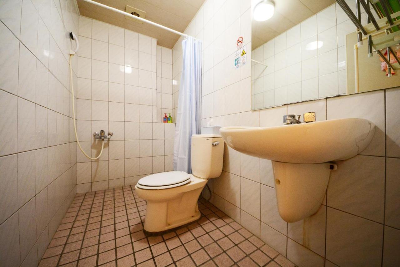 Apartament Ariyoshi Ya Tainan Zewnętrze zdjęcie
