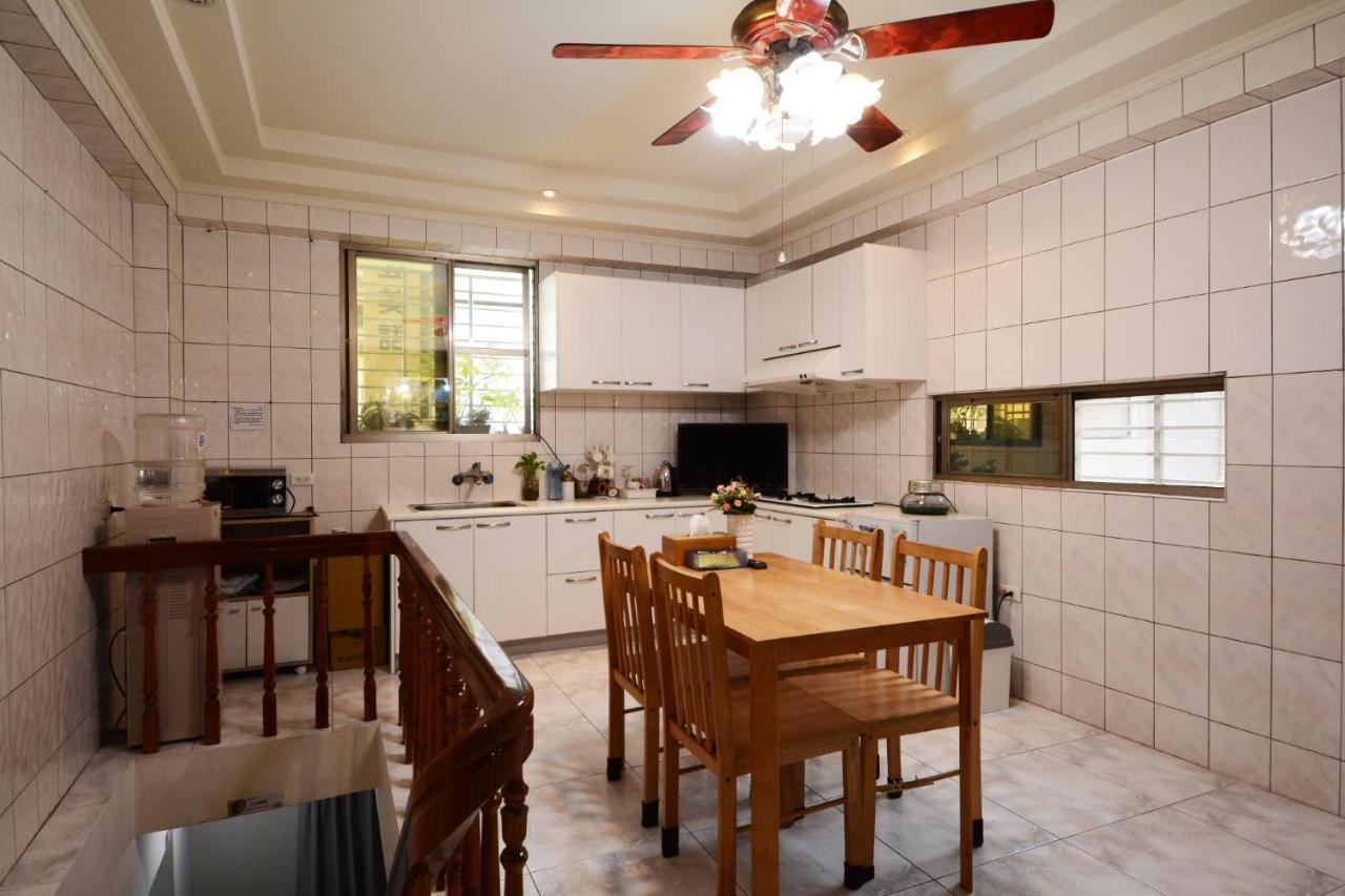 Apartament Ariyoshi Ya Tainan Zewnętrze zdjęcie