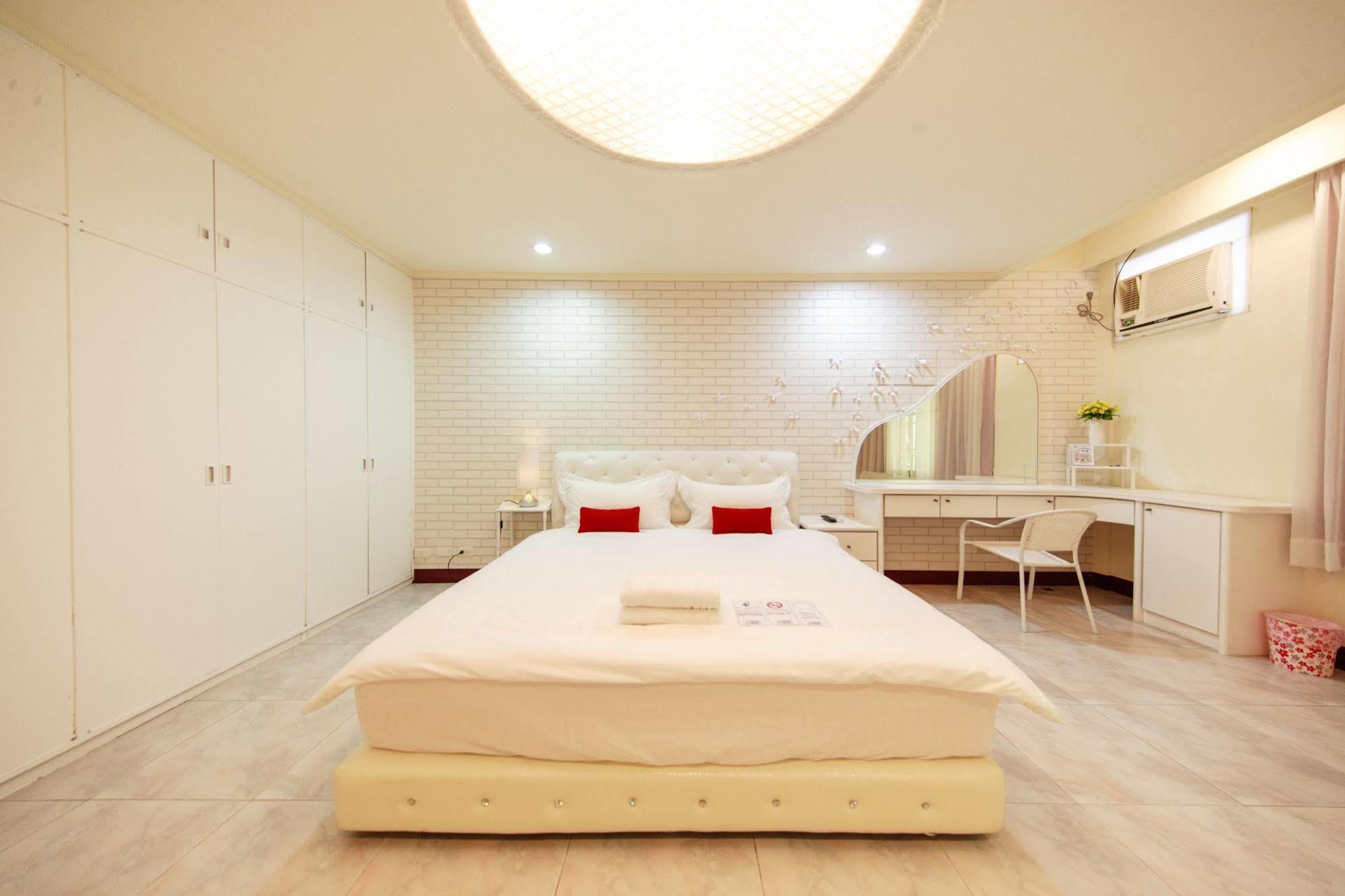 Apartament Ariyoshi Ya Tainan Zewnętrze zdjęcie